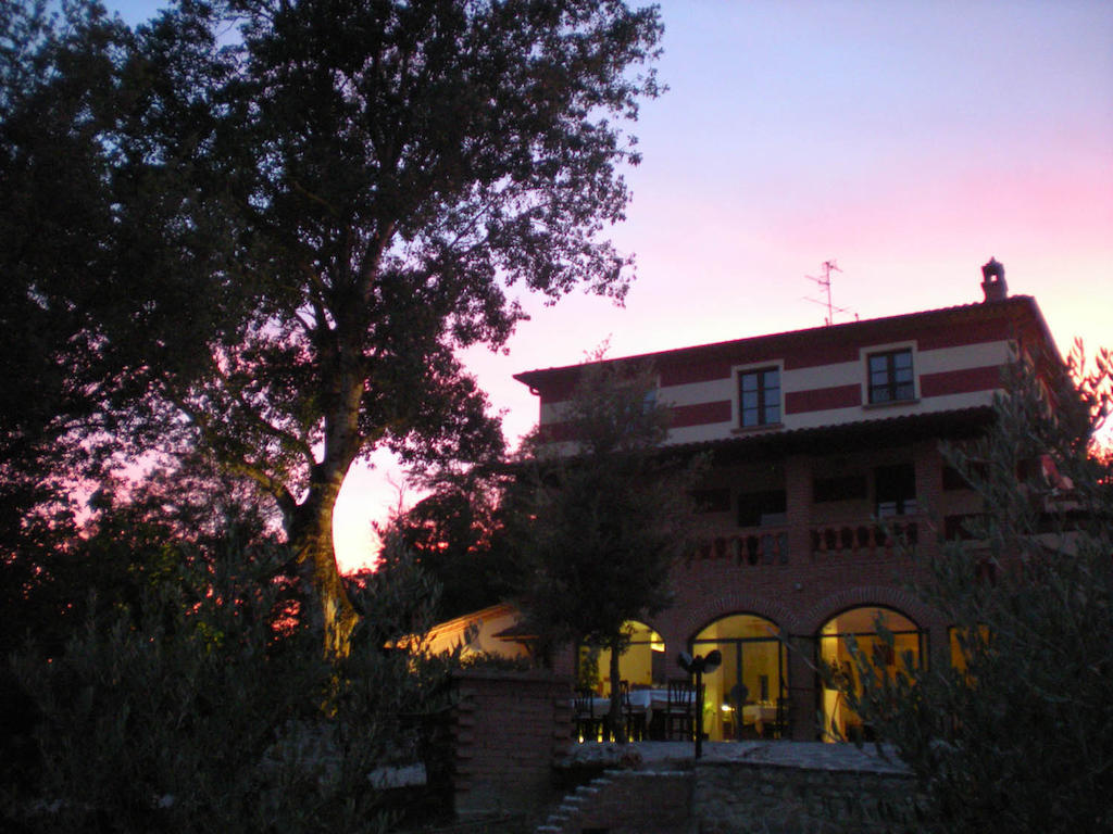 Le Rasse Guest House Citerna Exterior photo